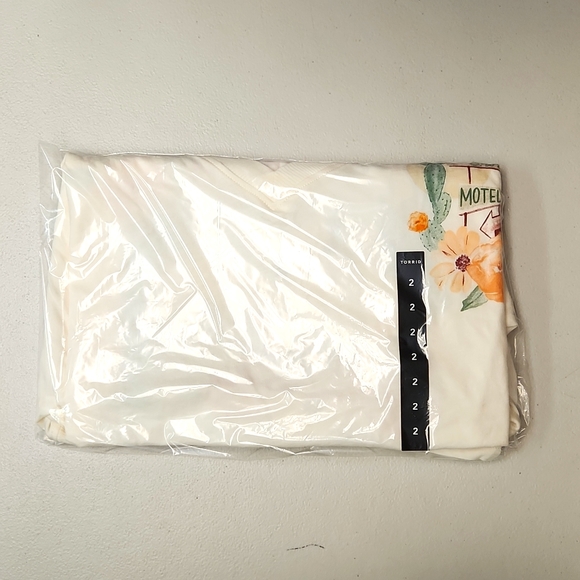 ❤️NWT VINTAGE TORRID TEE DESERT FLORAL PRINT RELAXED FIT VINTAGE 100% COTTON 2X - Picture 8 of 11